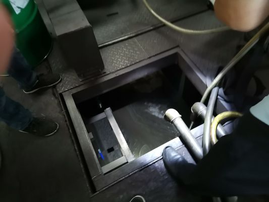 OEM ماشین آلات تلفن همراه ابزار مخزن آب برش مایع Degreaser ماشین